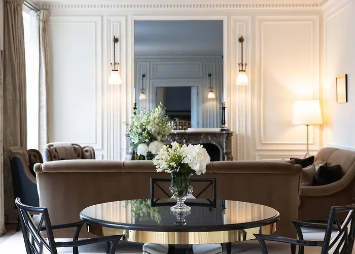 La Reserve Paris Hotel & Spa